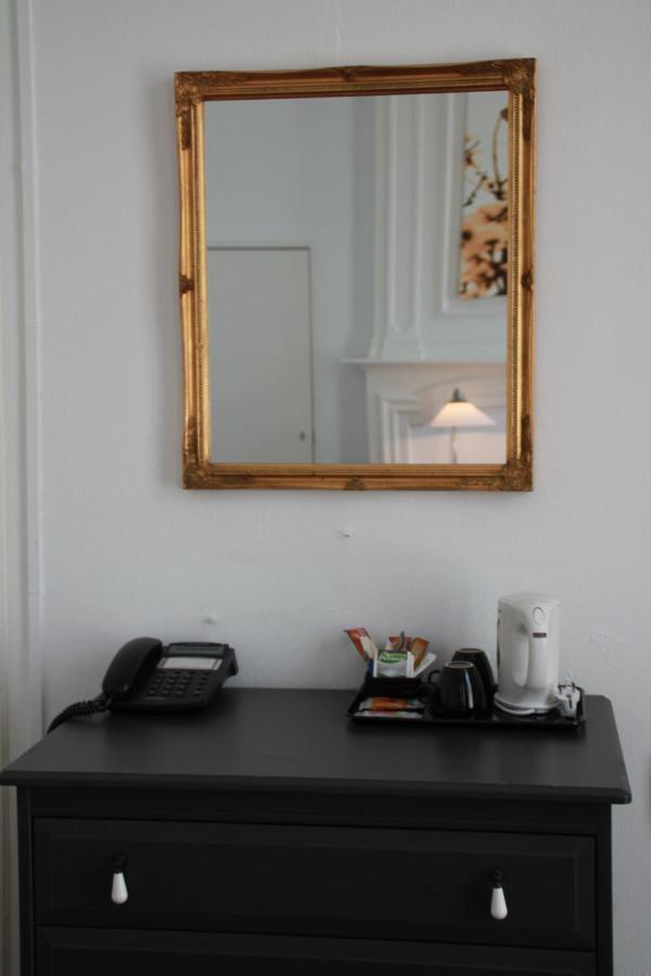 De Doelen Hotel Leiden Bilik gambar